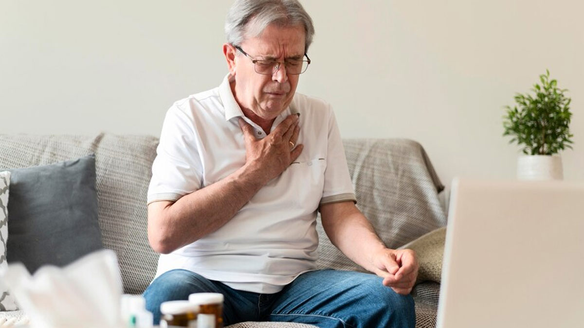 Signs Your Lungs Are Severely Distressed: How To Protect Yourself